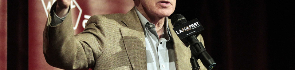 Woody Allen repudia acusações de cariz sexual por parte da filha 