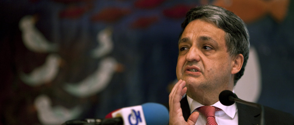 Paulo Macedo Ministro promete ampliação das urgências do ... - Notícias ao Minuto