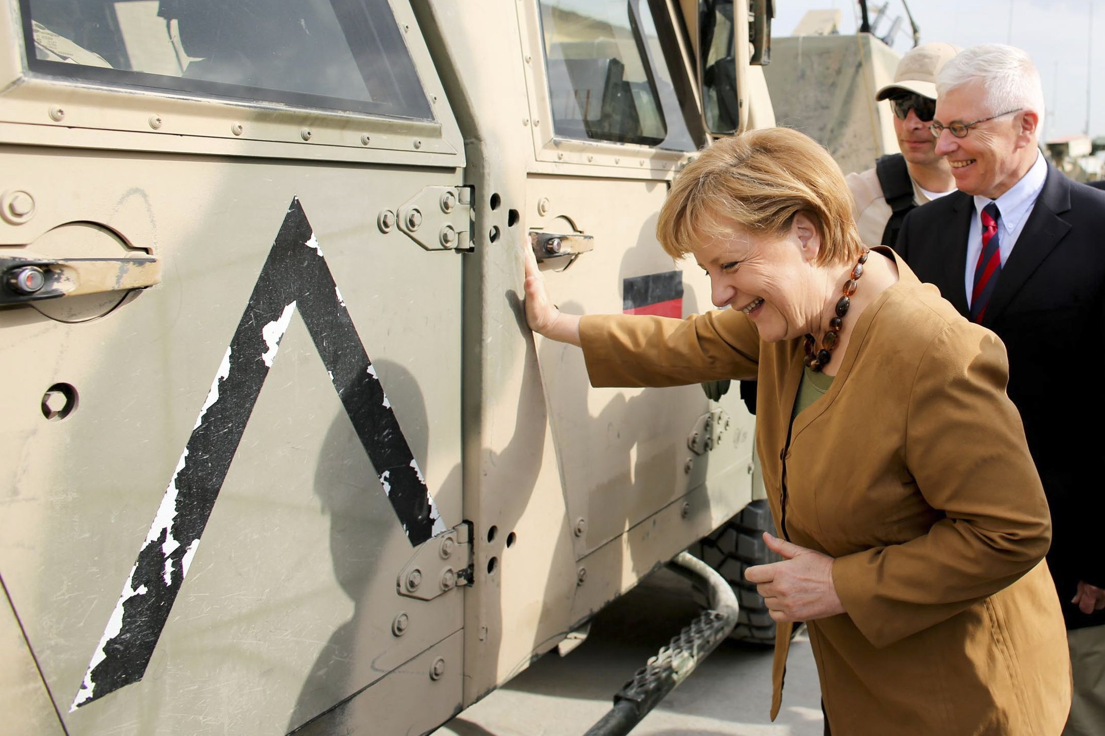 Angela Merkel, uma mulher de armas