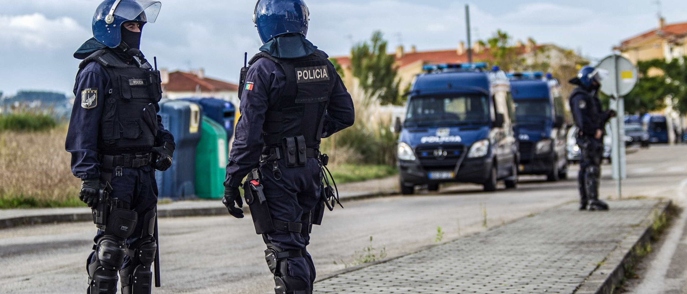 Mais de 20 detidos no Porto e Gondomar - Notícias ao Minuto (liberação de imprensa)