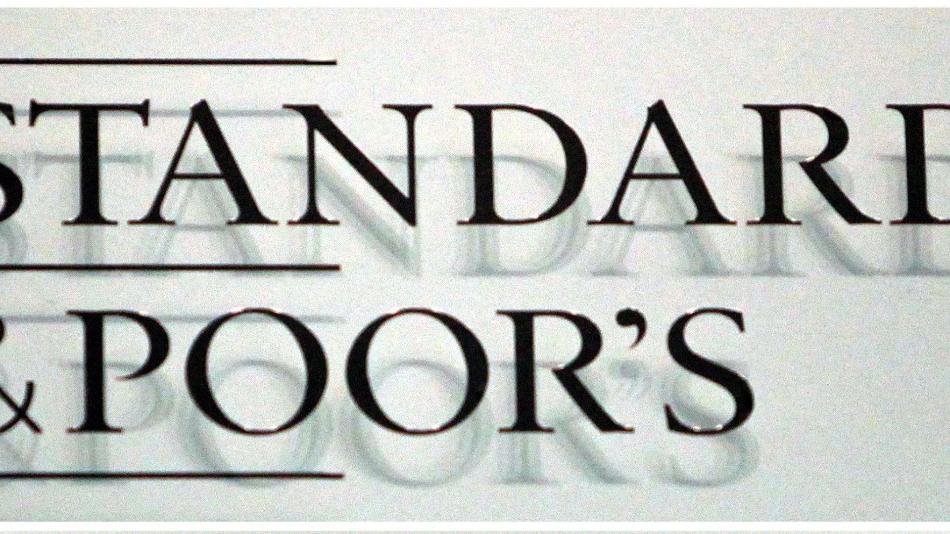 Standard & Poor's mantém 'rating' de Angola em B-