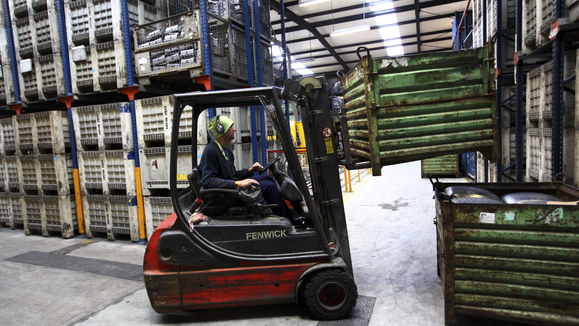 Trabalhadores de empresas de distribuição em greve dias antes do Natal