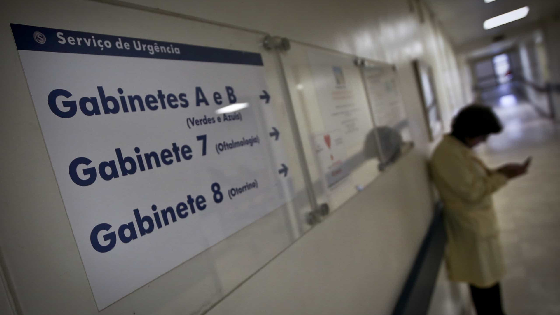 Hospitais do SNS com mais 1.854 profissionais em 2017
