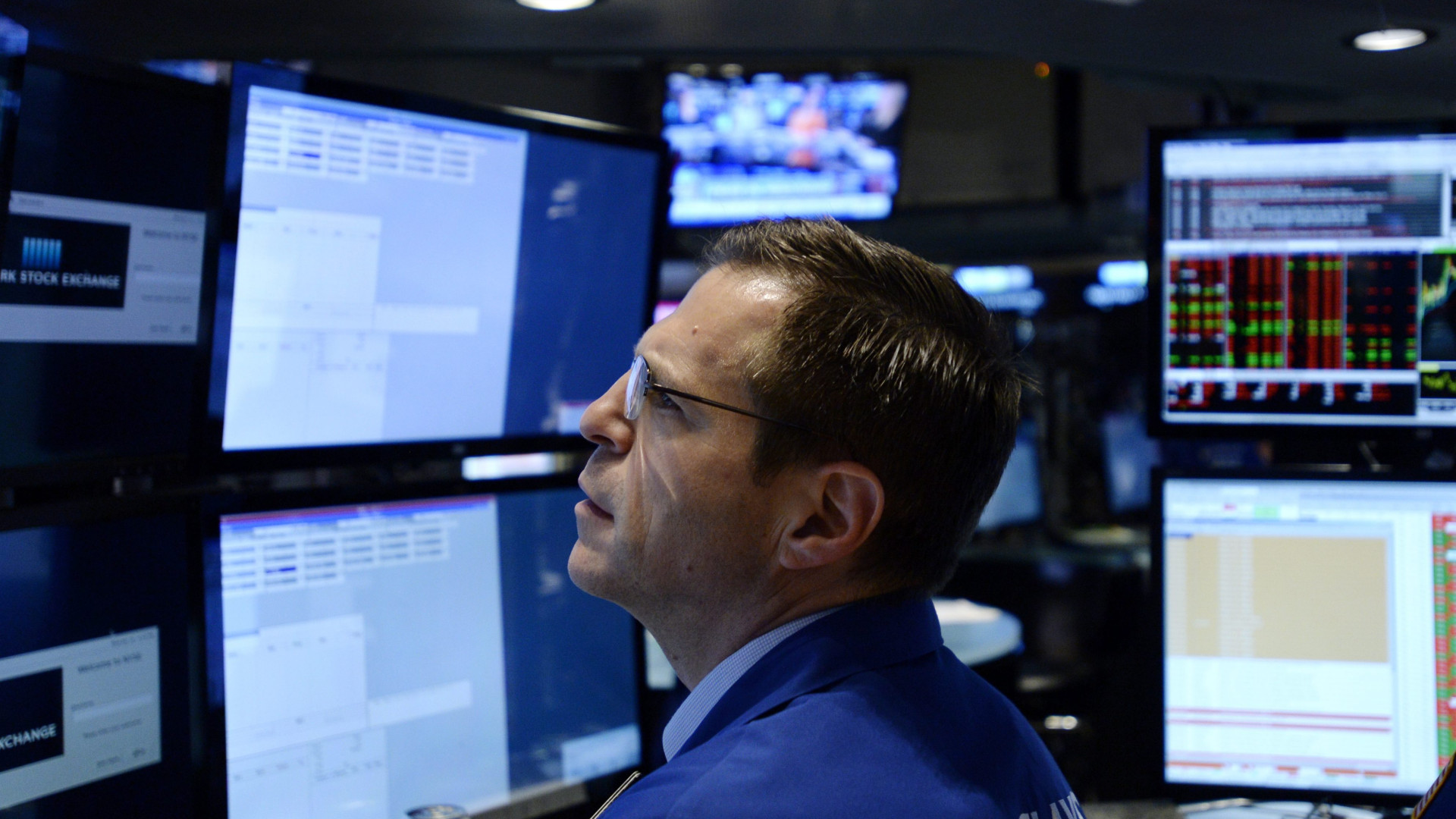 Wall Street segue em alta com investidores atentos a subida de juros