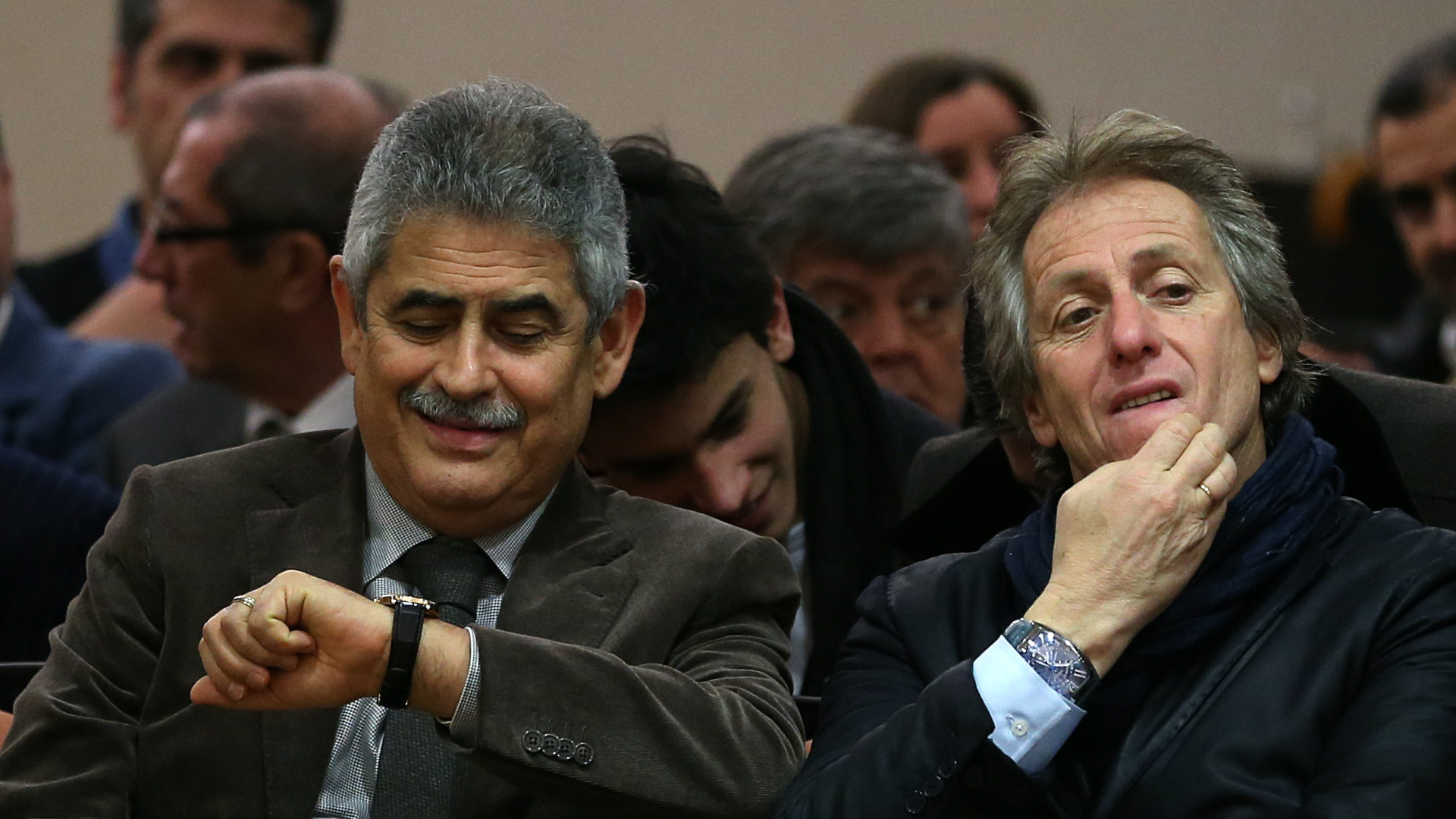 Benfica e Jorge Jesus desistem das queixas e encerram processo
