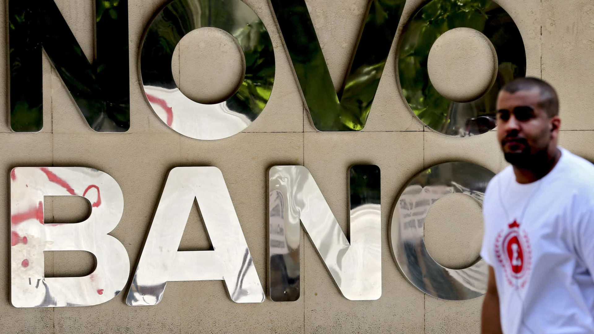 Novo Banco acorda vender imóveis a fundos da Anchorage