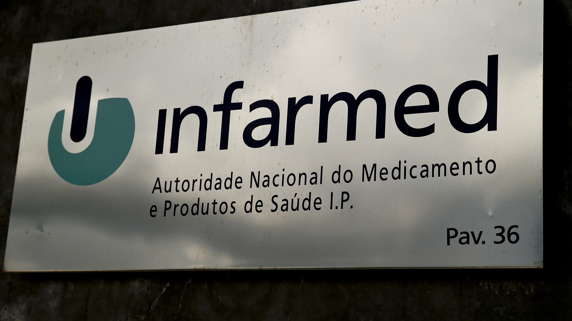Trabalhadores do Infarmed voltam a rejeitar deslocalização para o Porto