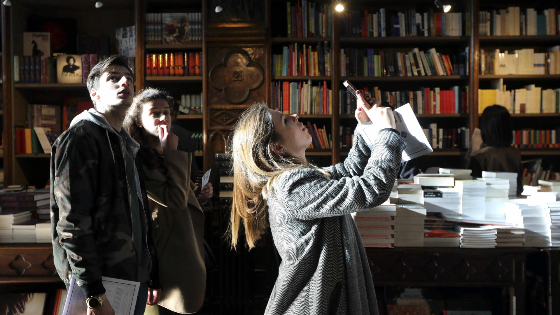 Lello regista um milhão de visitantes e quintuplica venda de livros
