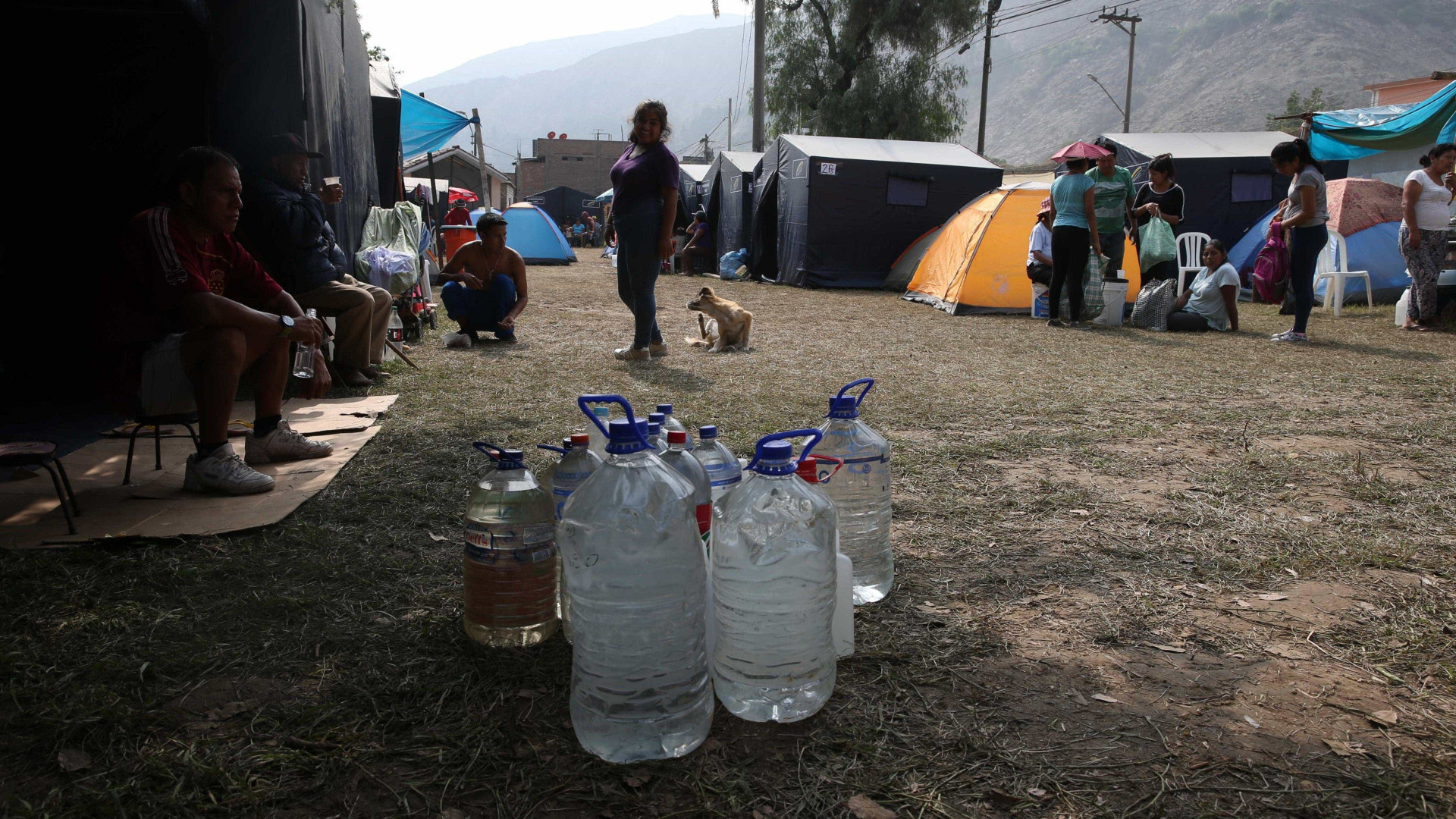 Chile envia ajuda humanitária para Peru onde inundações fizeram 75 mortos