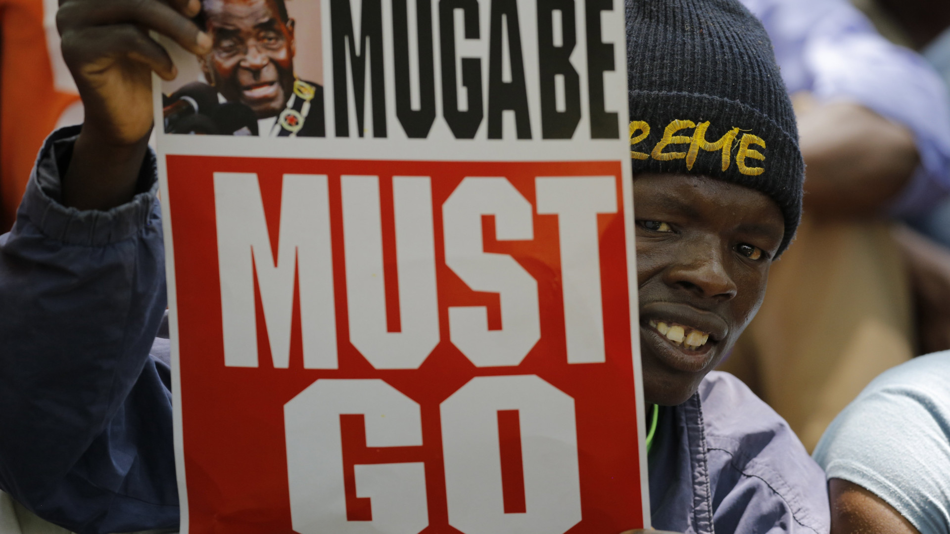 Justiça diz que ações militares contra Mugabe foram constitucionais