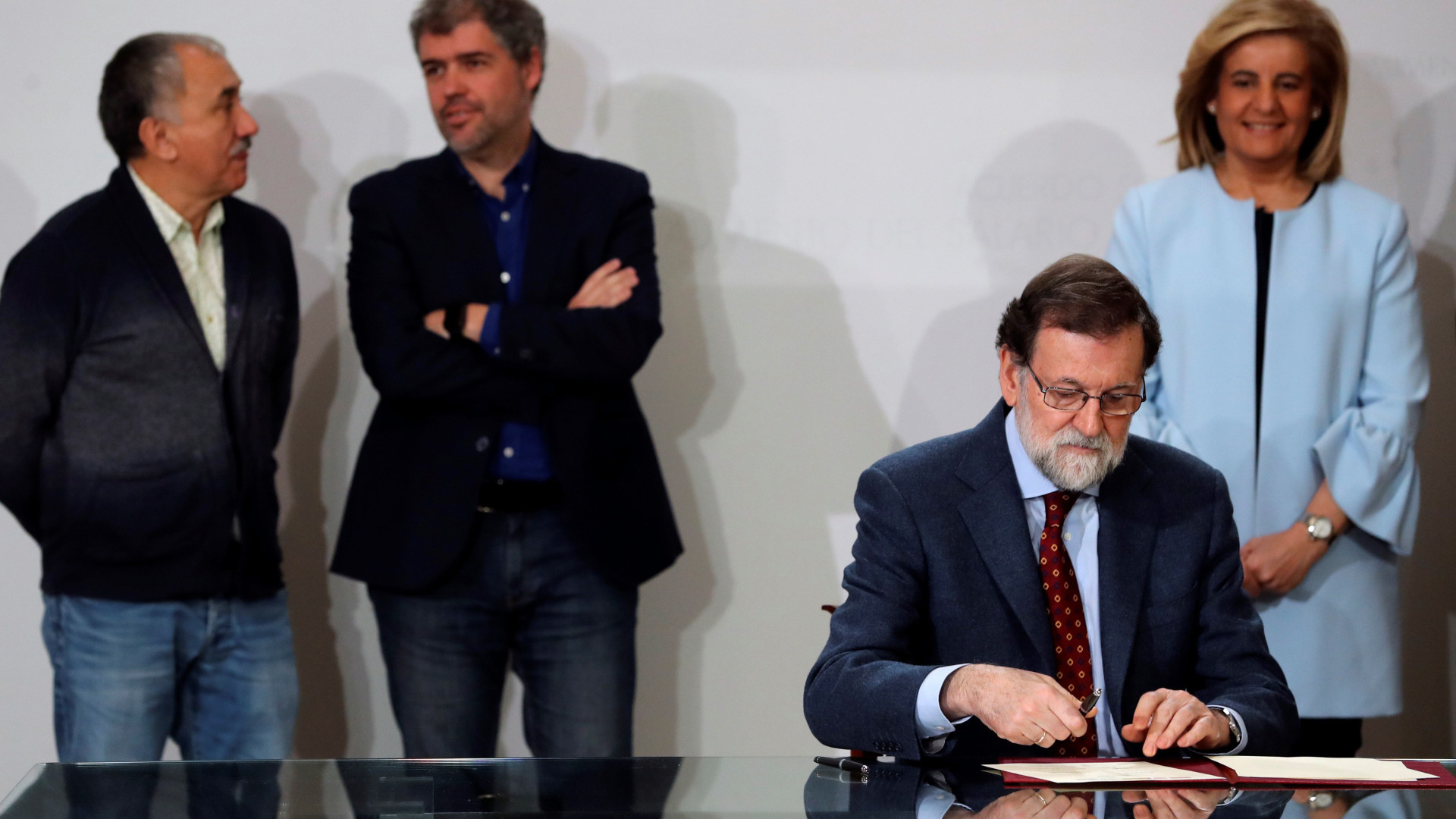Espanha vai aumentar o salário mínimo para 850 euros em 2020