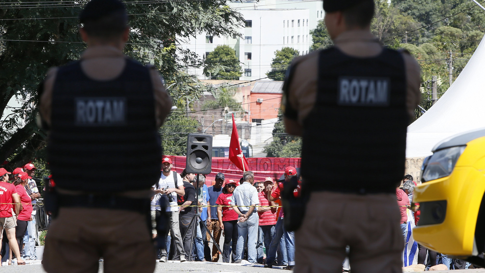 Sindicato pede transferência de Lula para unidade das Forças Armadas