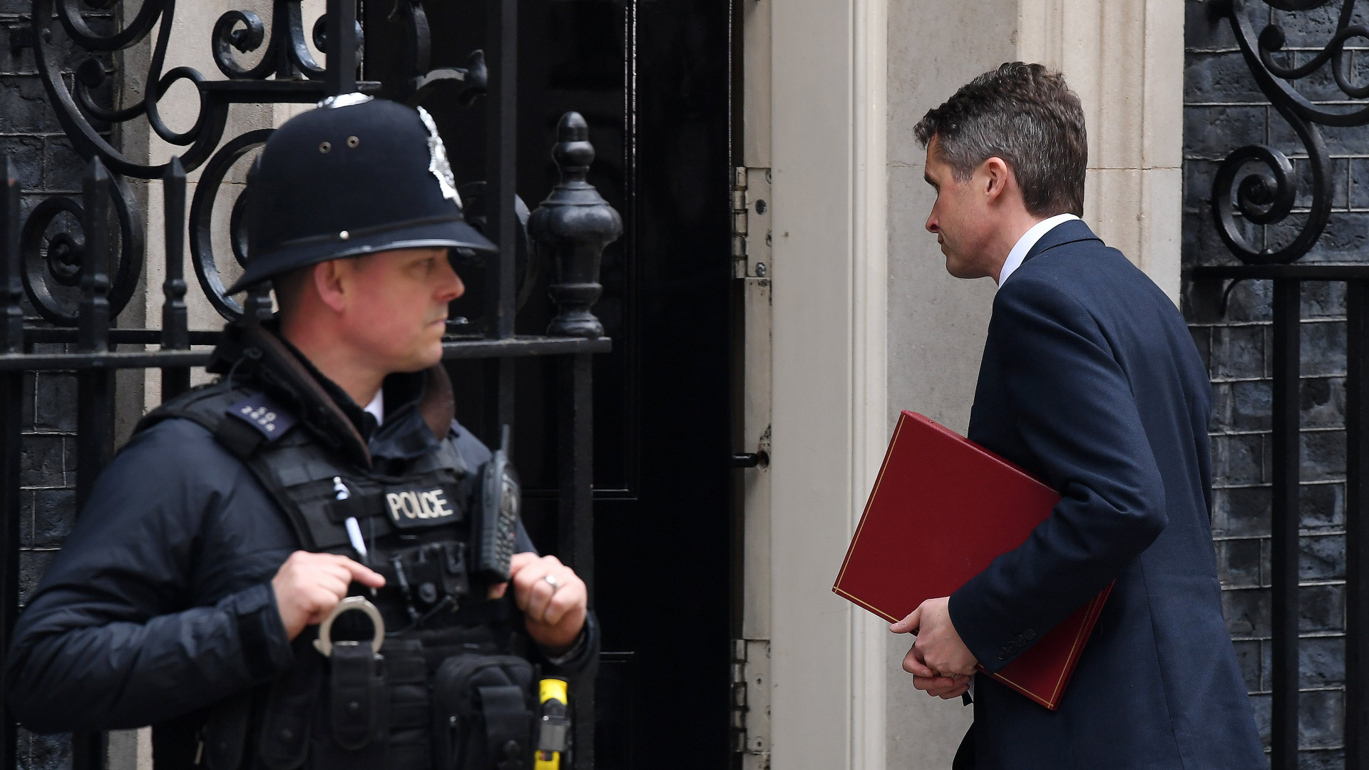Gabinete de crise britânico dá luz verde para possíveis ataques na Síria