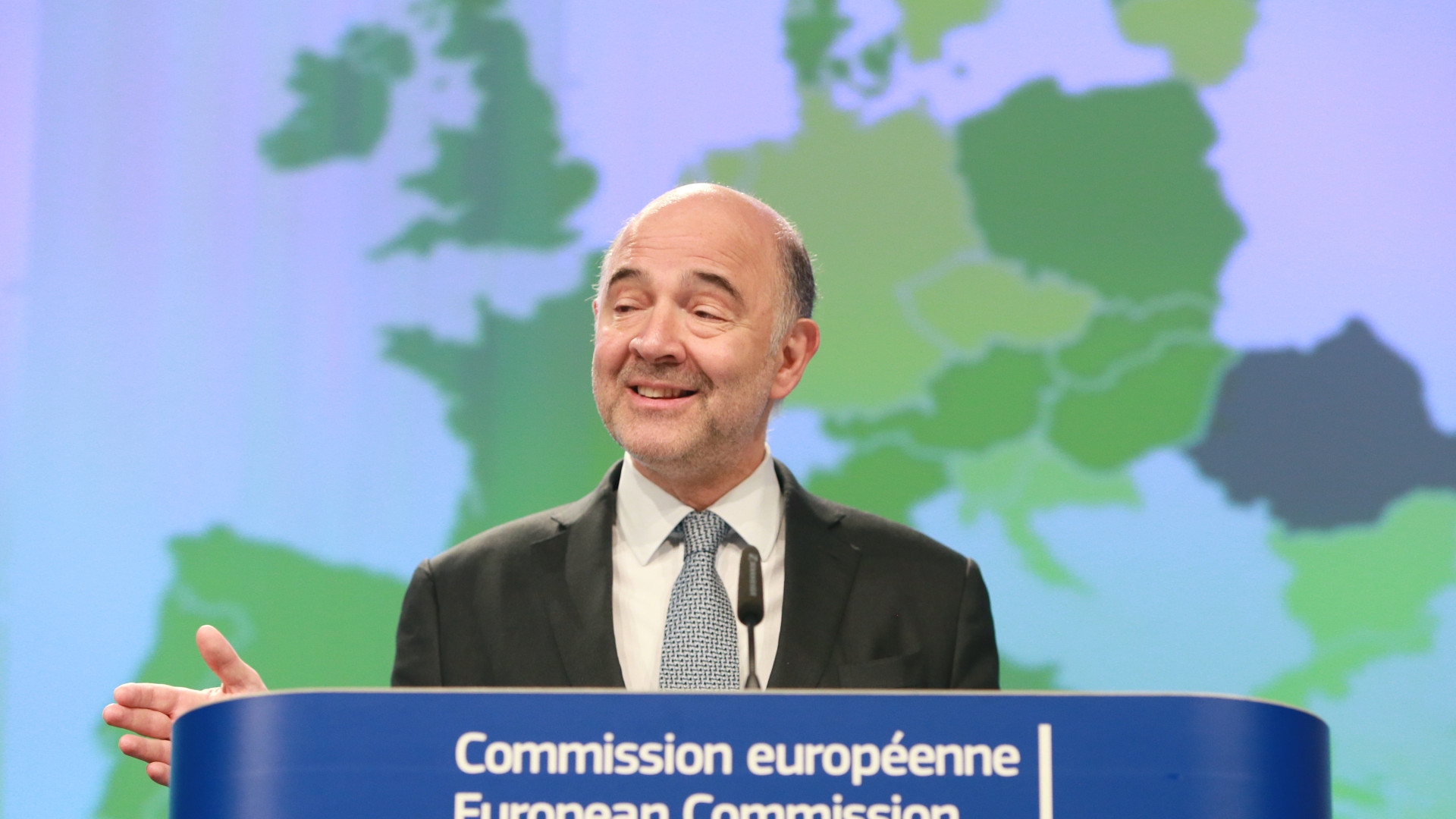 Proposto encerramento do Procedimento por Défice Excessivo a França
