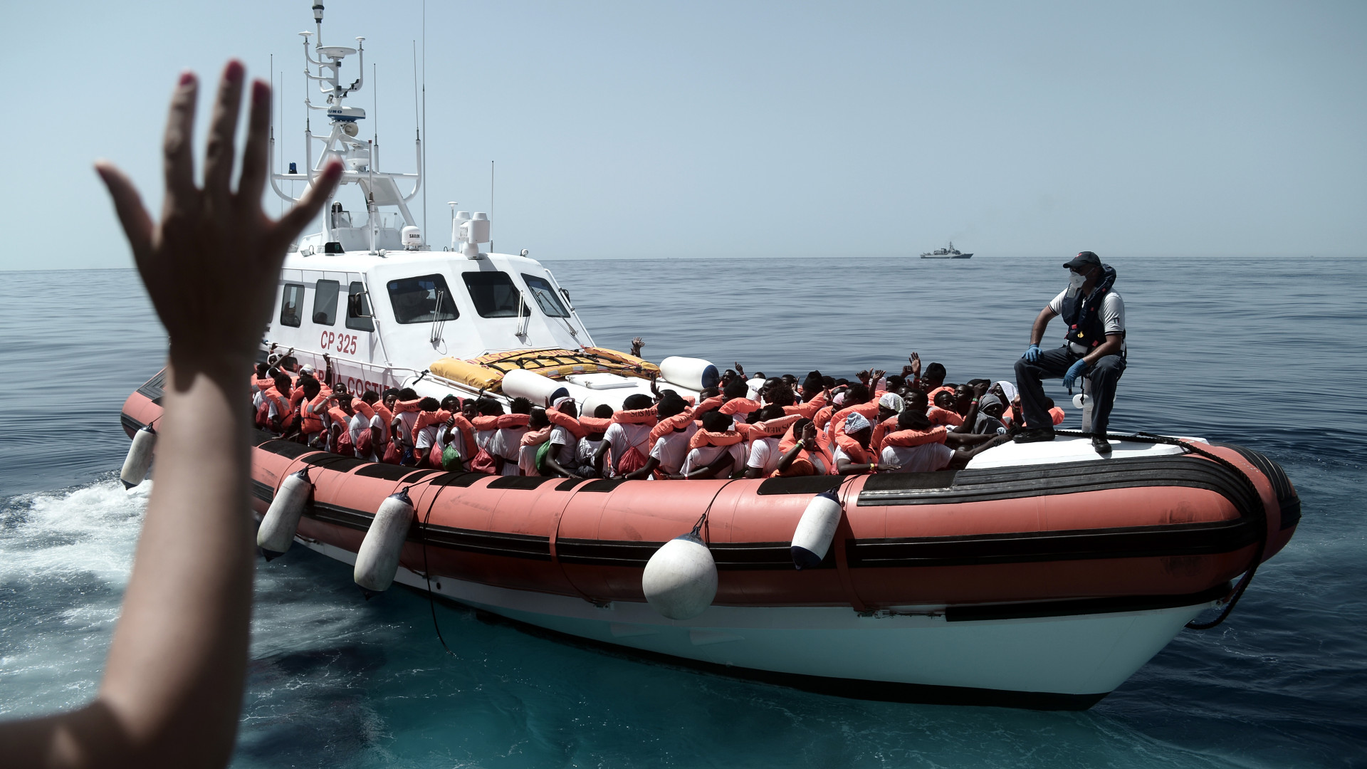 Ministro italiano chama embaixador francês devido a críticas a Aquarius