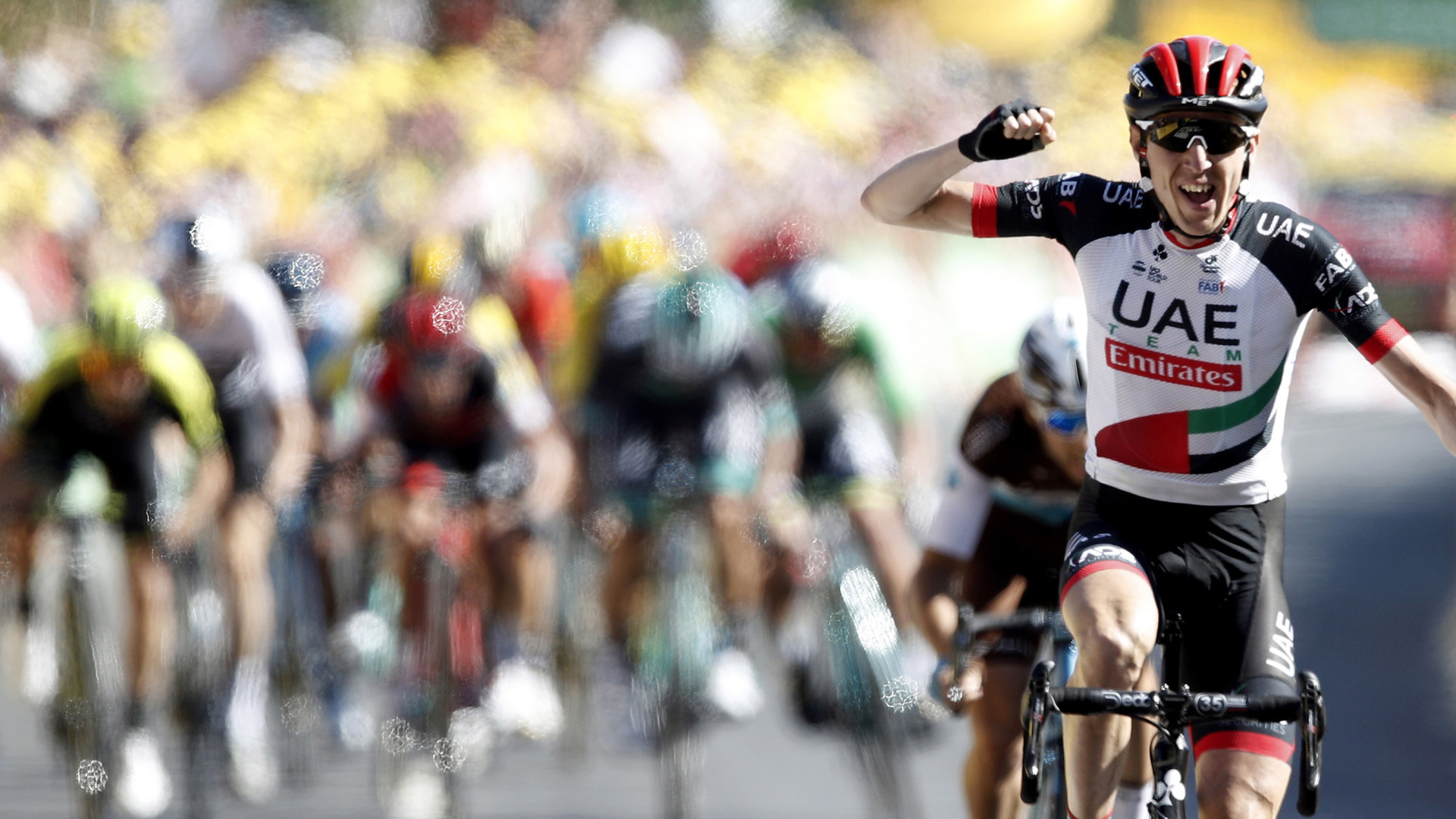 Daniel Martin vence sexta etapa do Tour e van Avermaet segue no comando