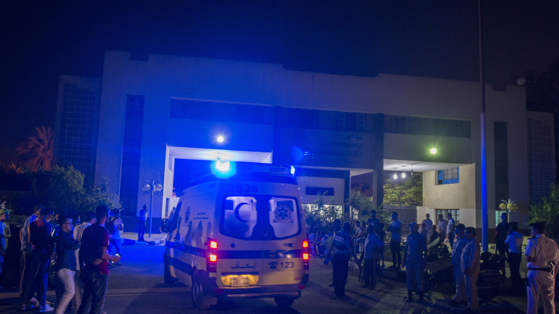Explosão no Cairo causa pelo menos 12 feridos