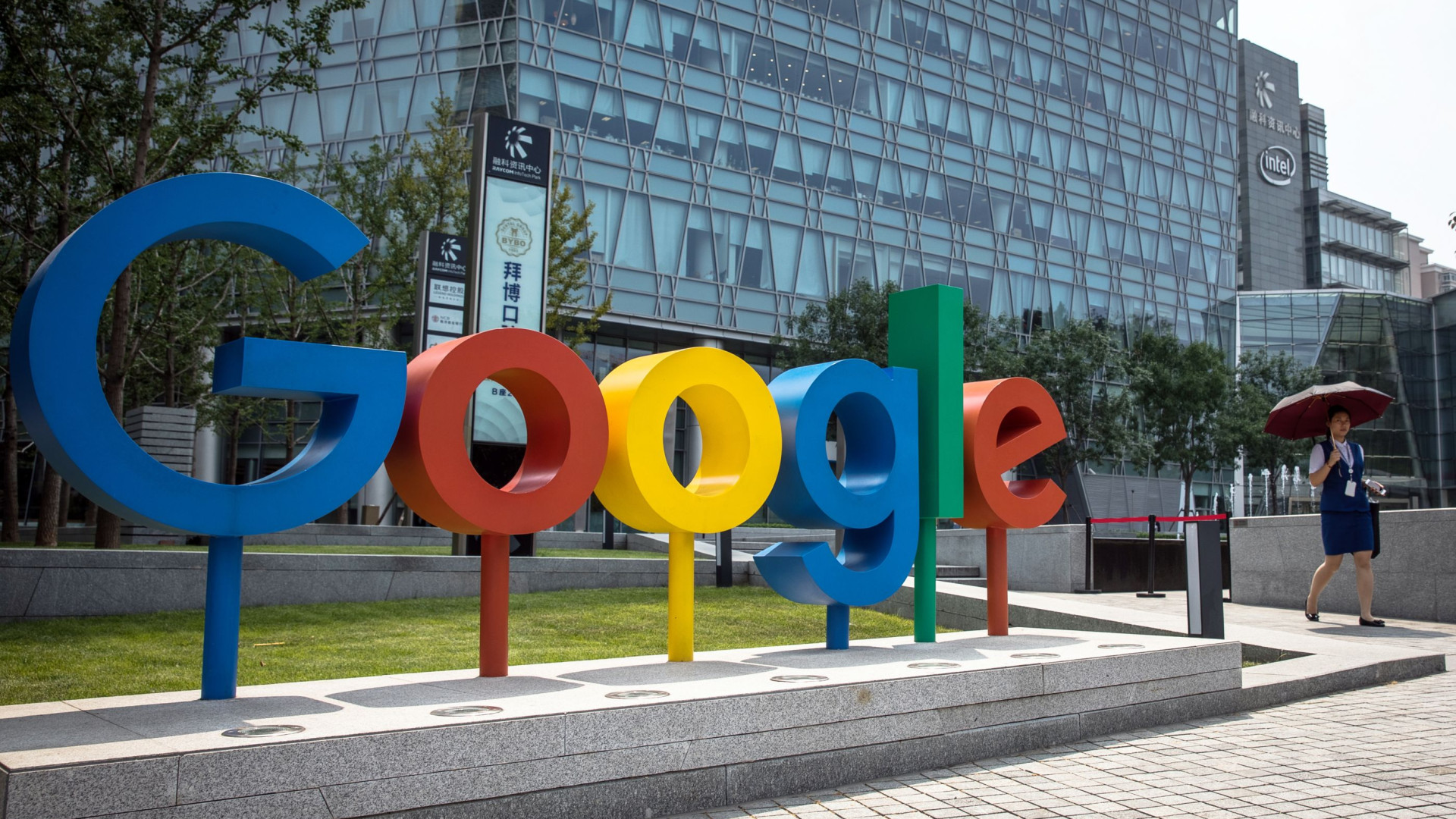 Falha na Google+ deixou expostos dados de meio milhão de contas