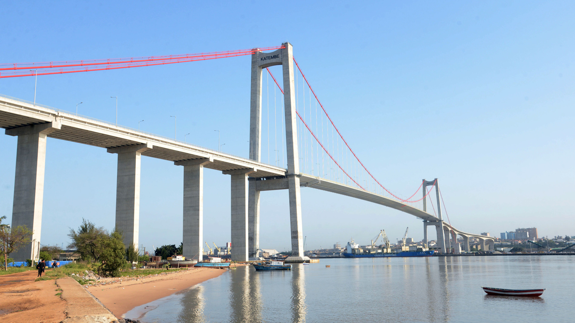 Nyusi inaugura hoje em Maputo a maior ponte suspensa de África