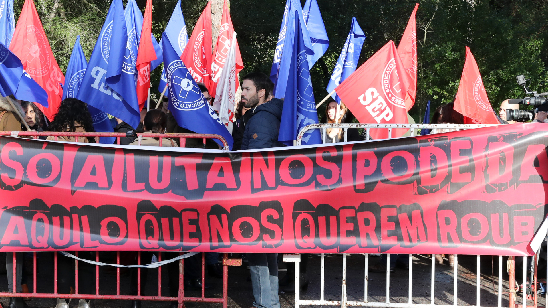 Enfermeiros voltam a parar. Tem início hoje greve de quatro dias