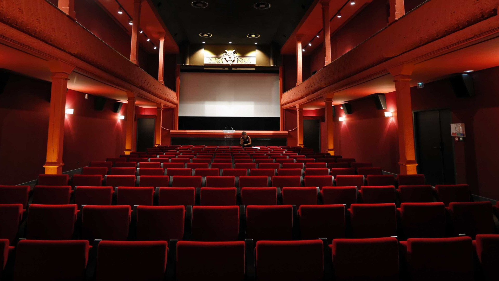 Assembleia Municipal aprova compra do piso térreo do Cinema Europa