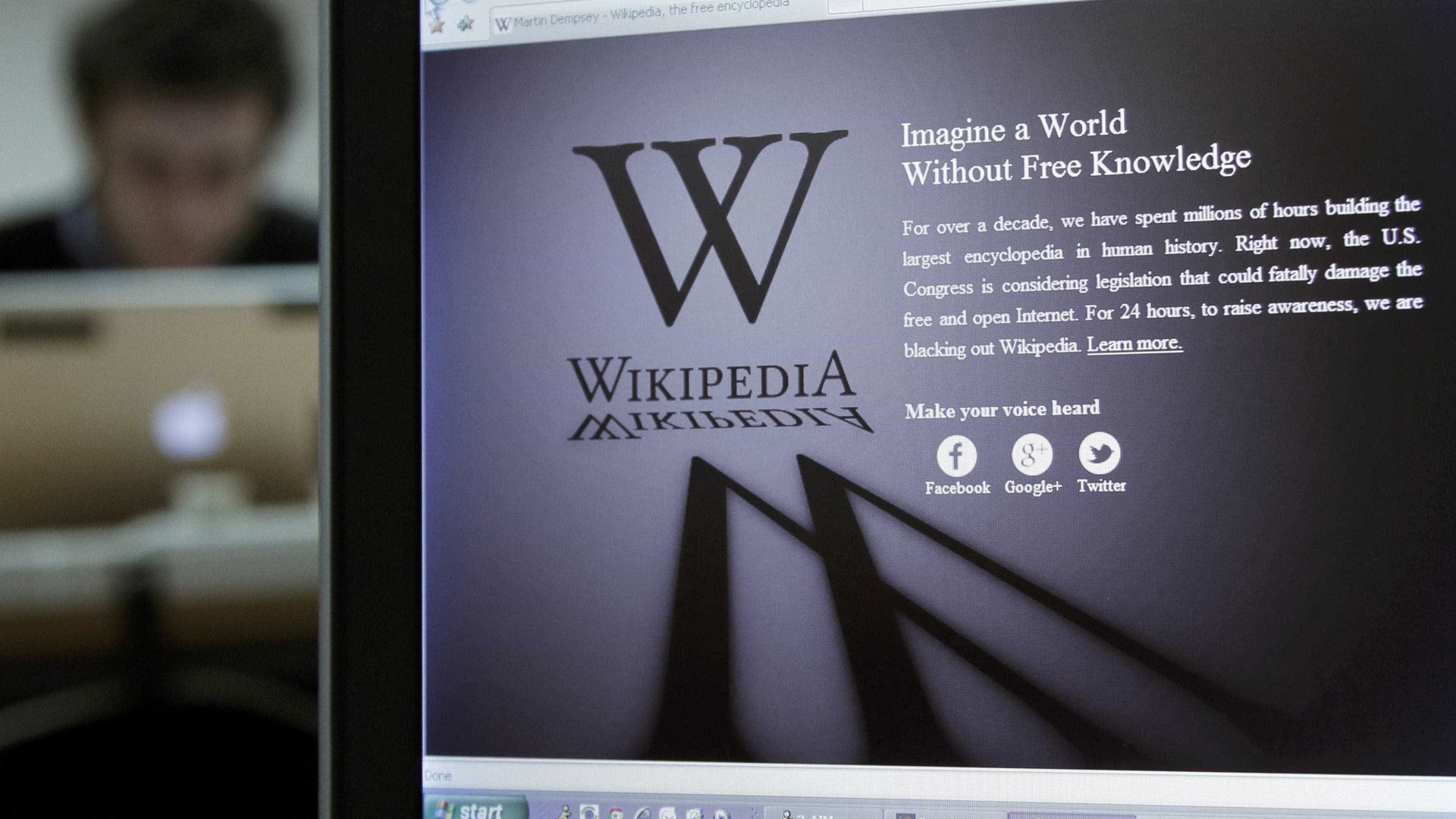 Famosos 'dão voz' à Wikipedia