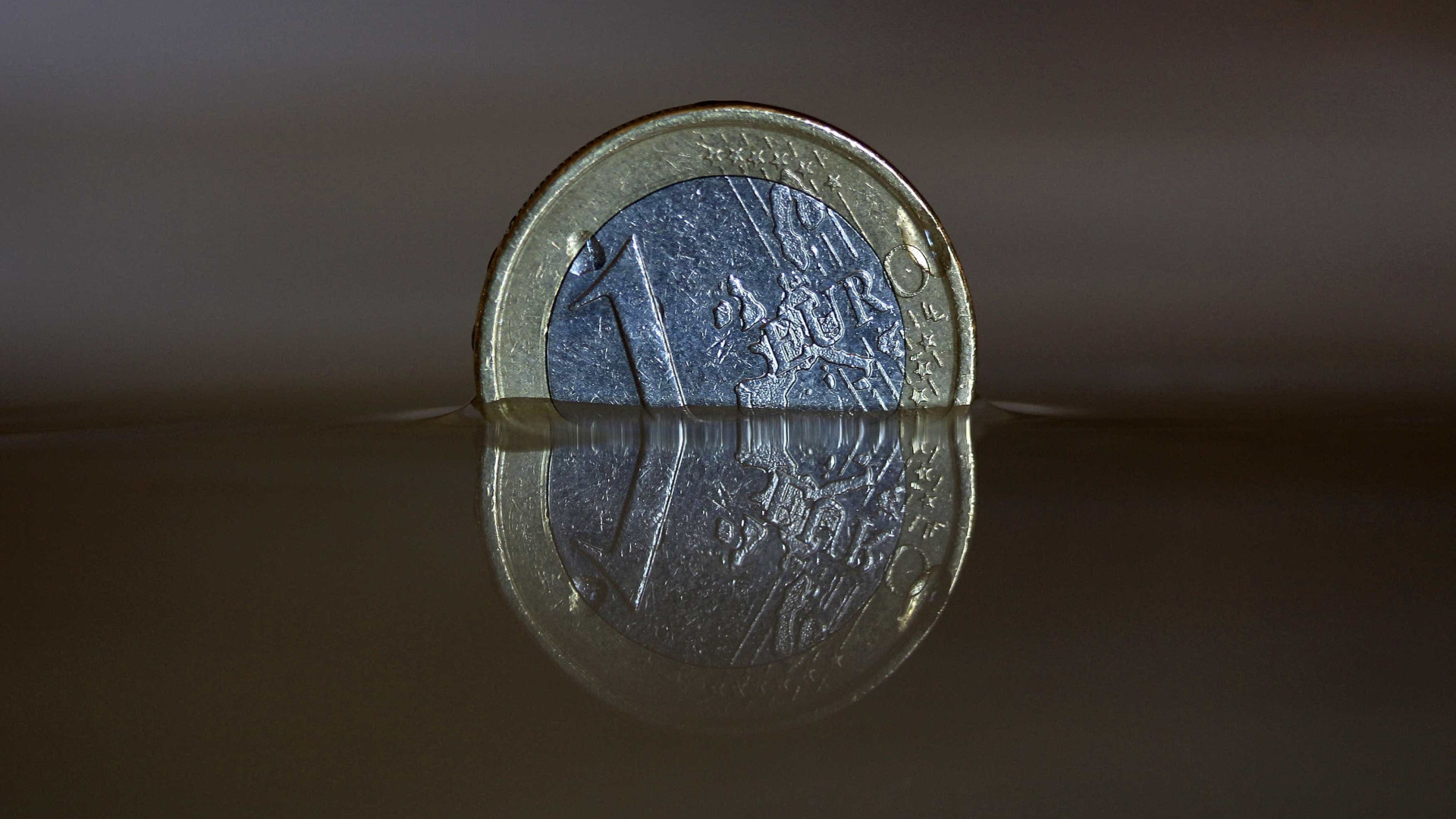 Euro recua após divulgação de dados da inflação nos EUA