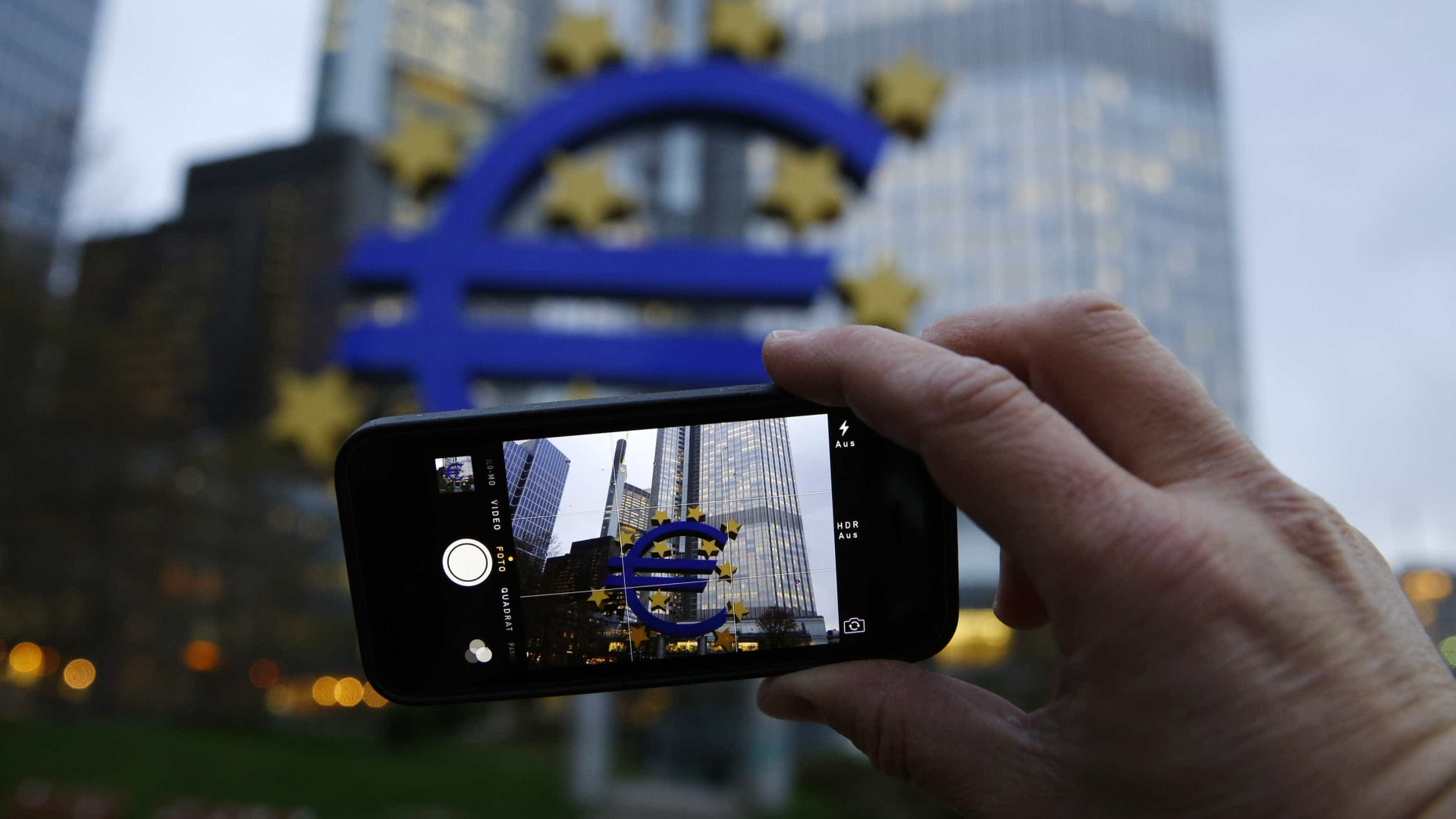 Inflação na zona euro aumenta em novembro