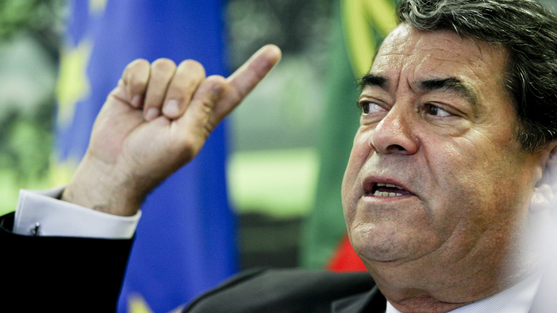 Sete dias após chegar, Marinho e Pinto anuncia saída de Bruxelas