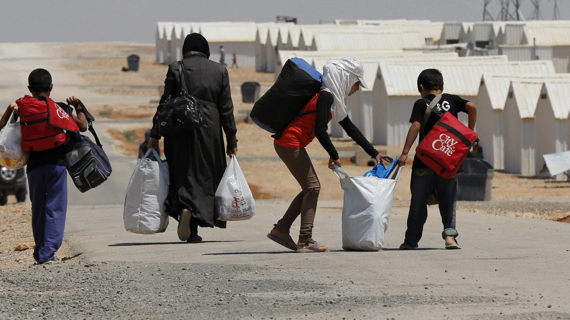 UE mobiliza mais três mil milhões para refugiados sírios na Turquia
