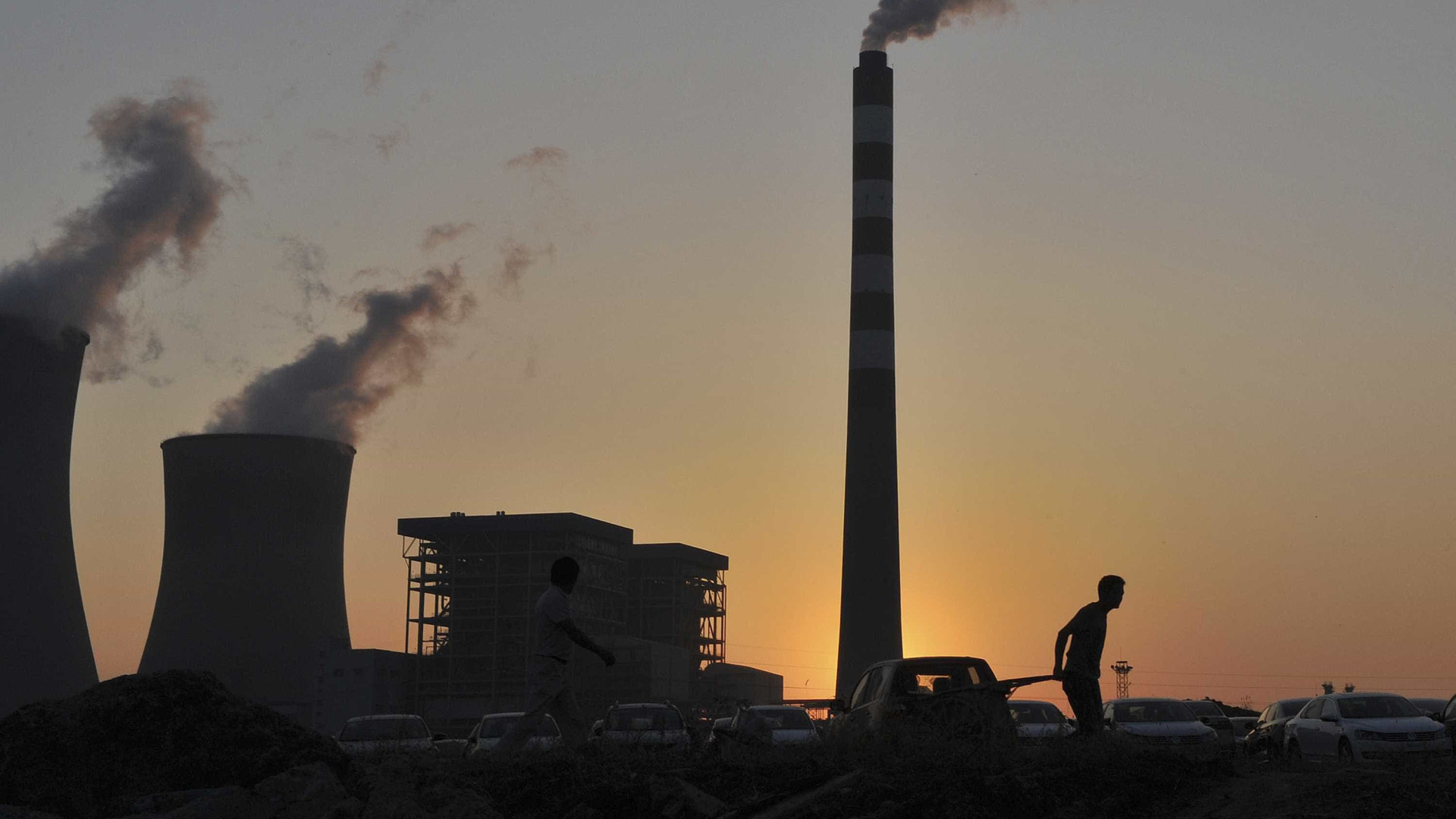 Indústria da zona euro cresce em novembro a ritmo mais elevado desde 2014