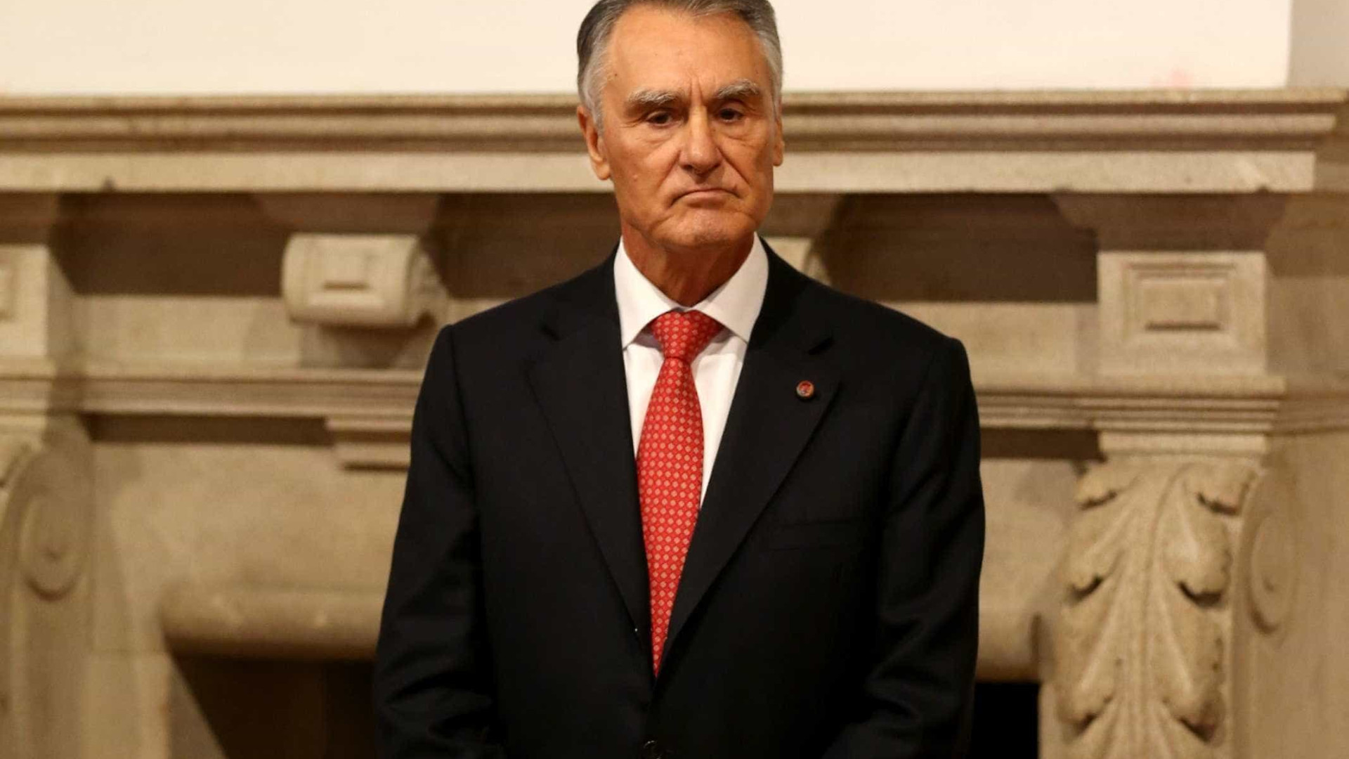Cavaco pede aos jovens para acreditarem que o "elevador social" funciona