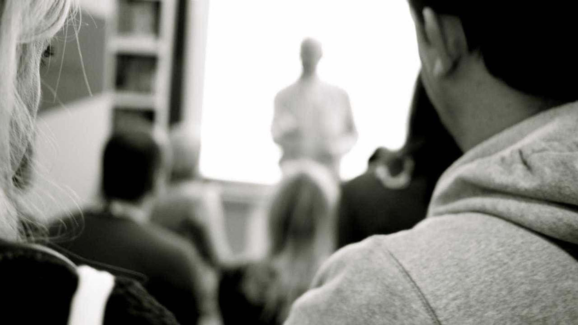 Psicólogos querem ajudar a prevenir indisciplina e violência escolar