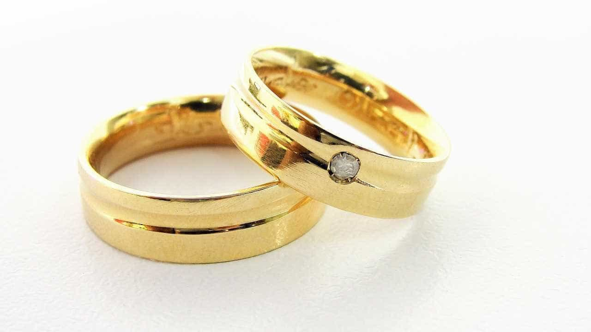 Quanto maior o anel, mais curto o casamento