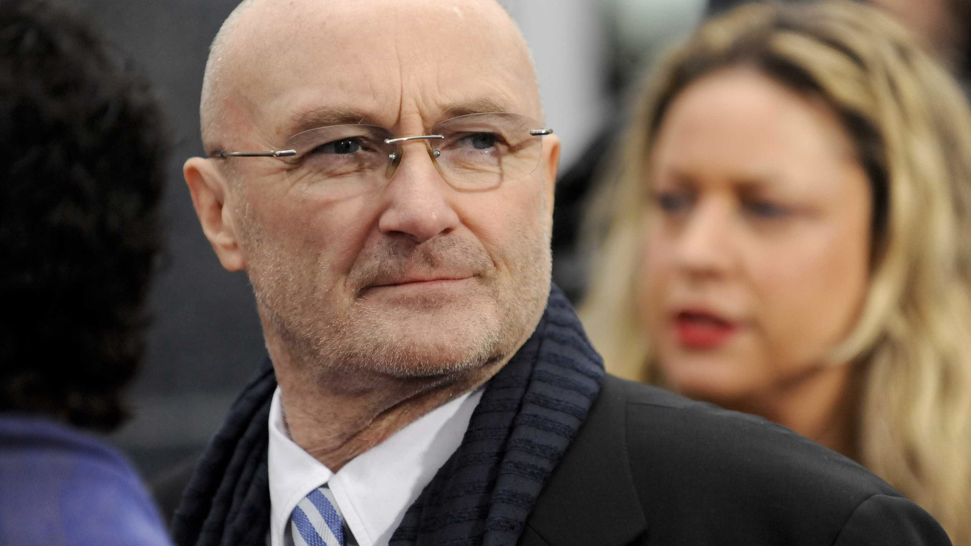 Phil Collins detido no Brasil por falta de visto