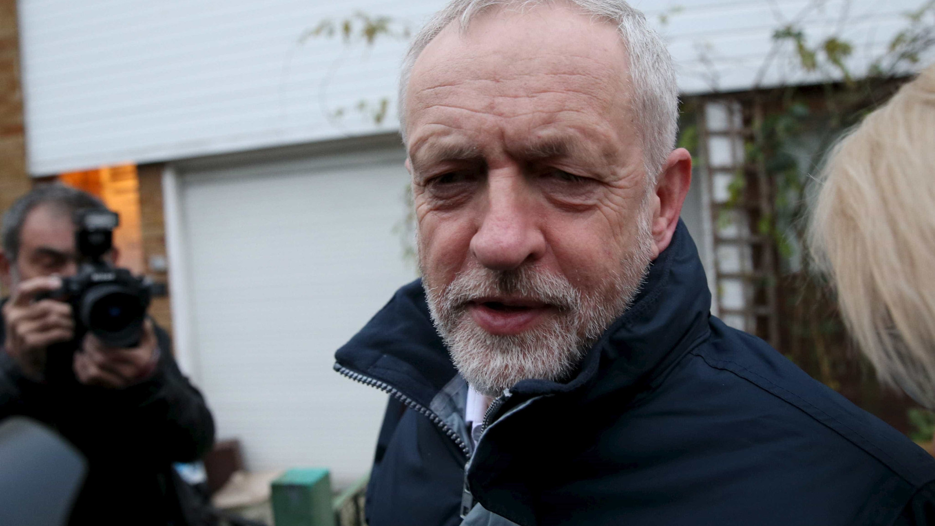Líder trabalhista Jeremy Corbyn recusa segundo referendo