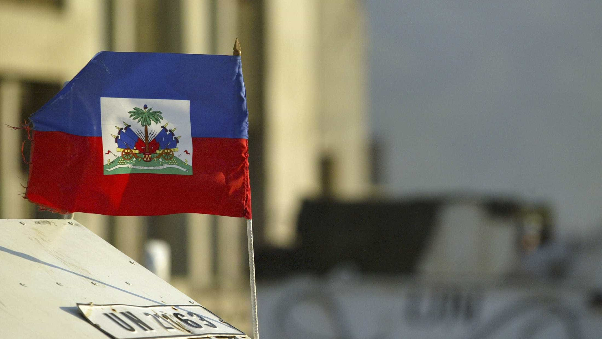 Haiti suspende aumento do preço dos combustíveis devido a violência