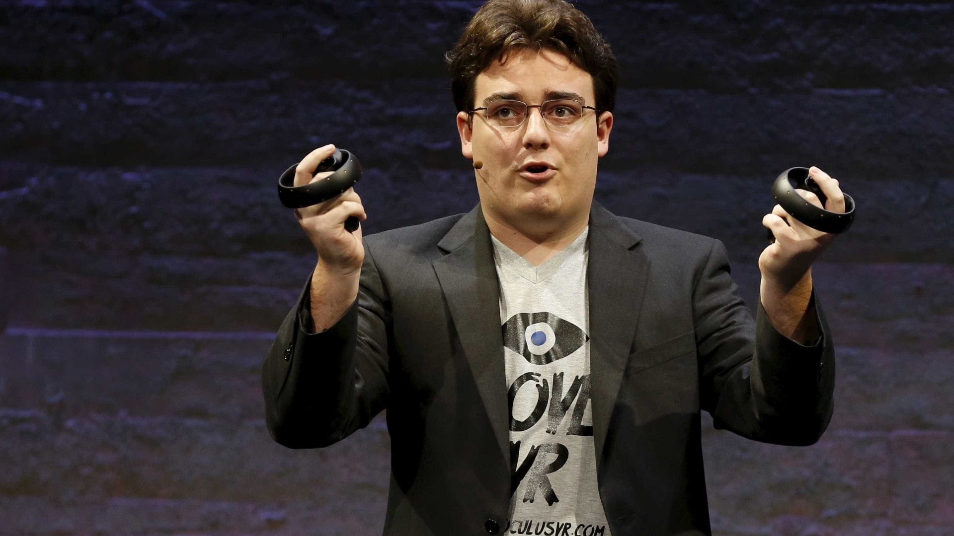 Fundador do Oculus Rift doou em segredo cem mil dólares a Trump