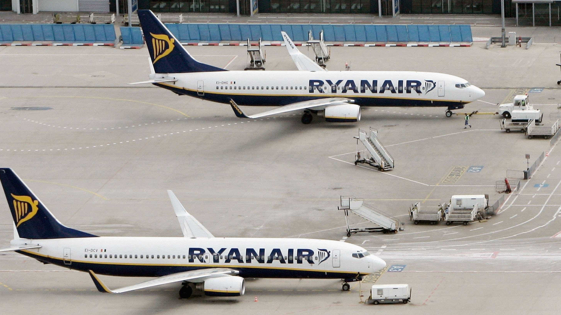 Sindicato considera "inaceitáveis" condições para reunir-se com Ryanair