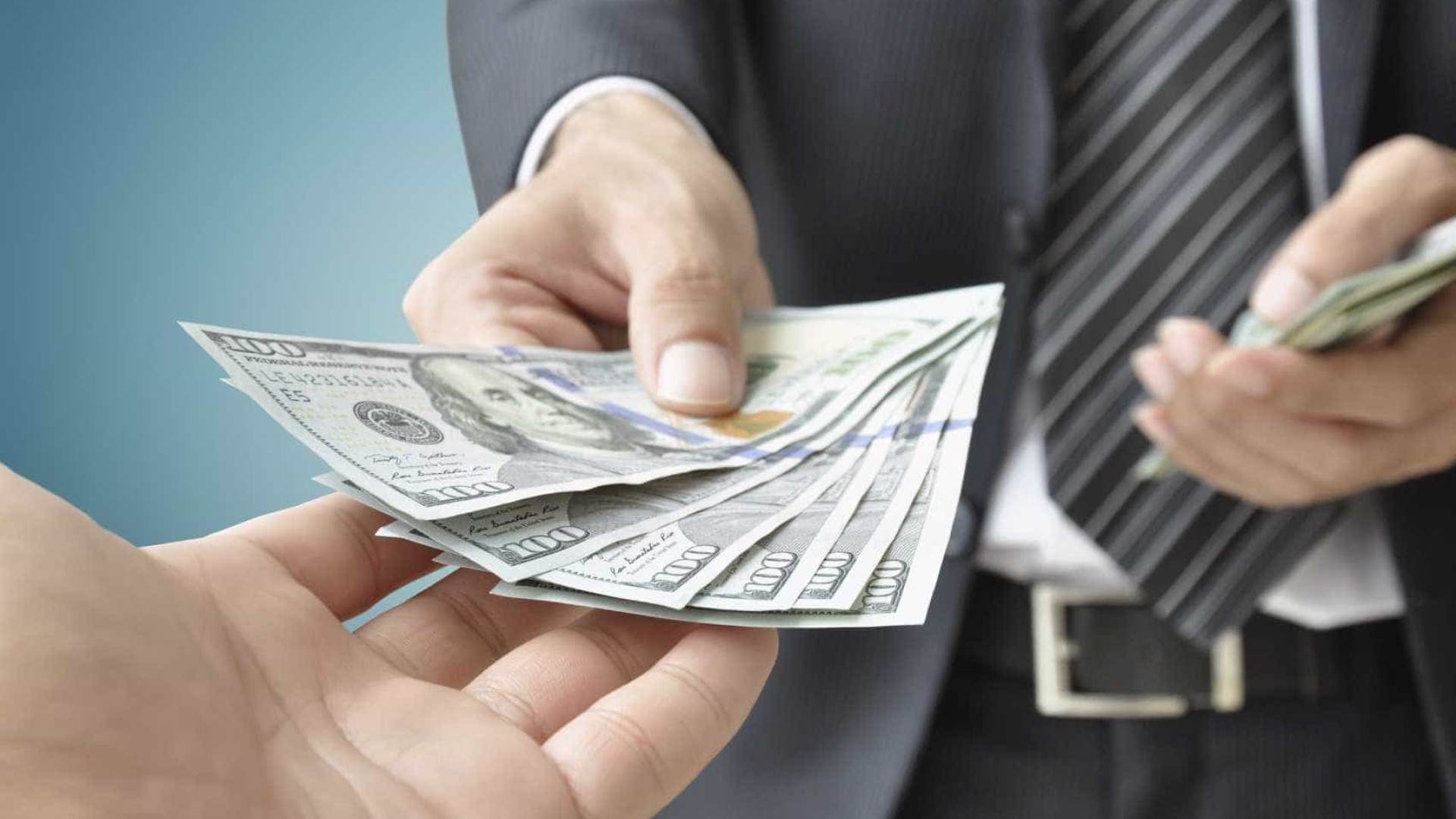 Manifestações nos EUA para exigir aumento do salário mínimo