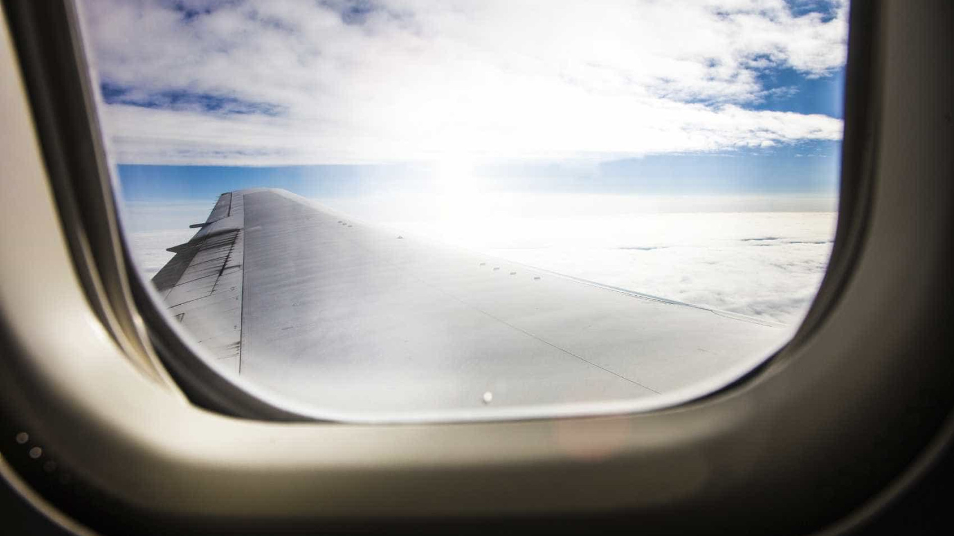 TACV cancela 52 voos numa semana afetando mais de 7.500 passageiros