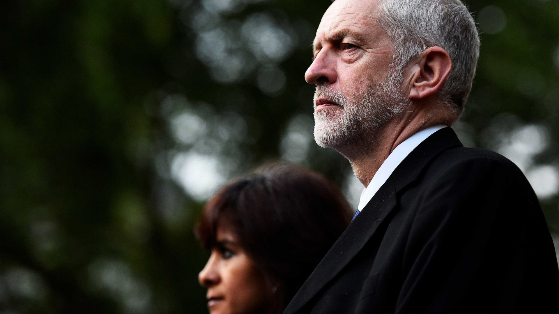 May deve demitir-se se acordo para Brexit for rejeitado