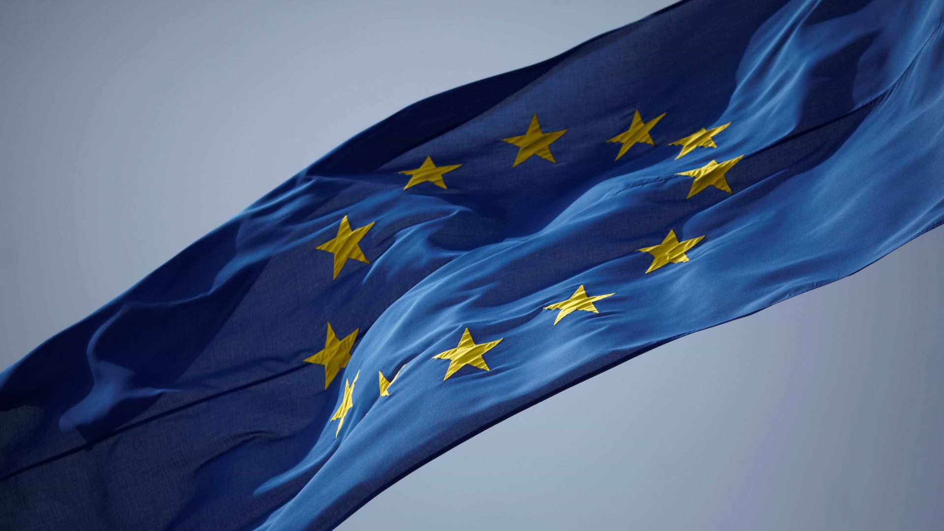 Sentimento económico sobe na zona euro e UE em novembro