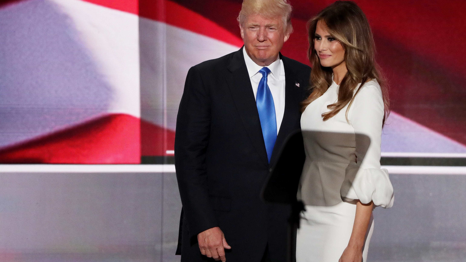 Donald e Melanie Trump concluem visita ao Reino Unido com visita a rainha
