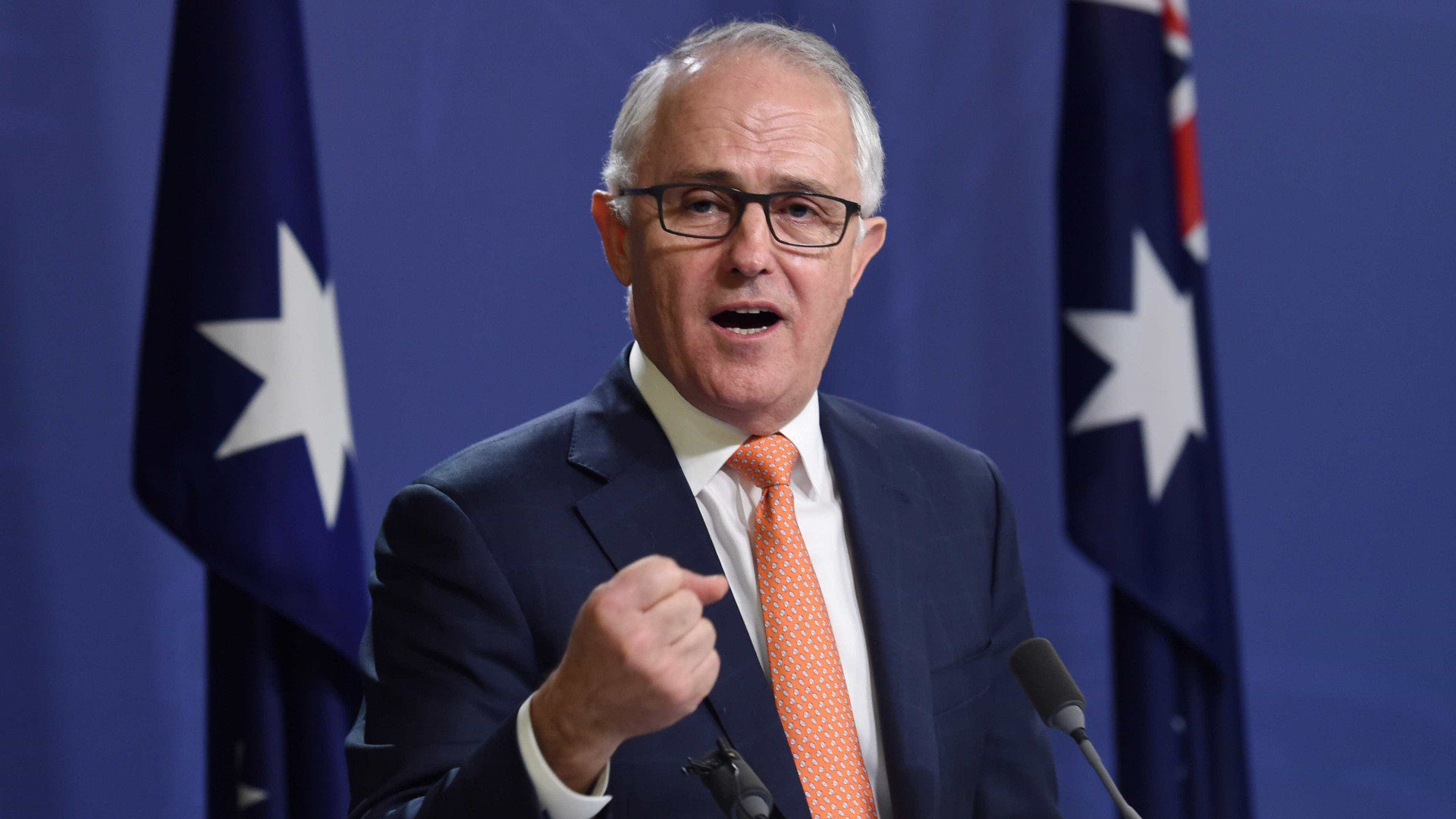 Austrália proíbe relações sexuais entre ministros e "subalternos"