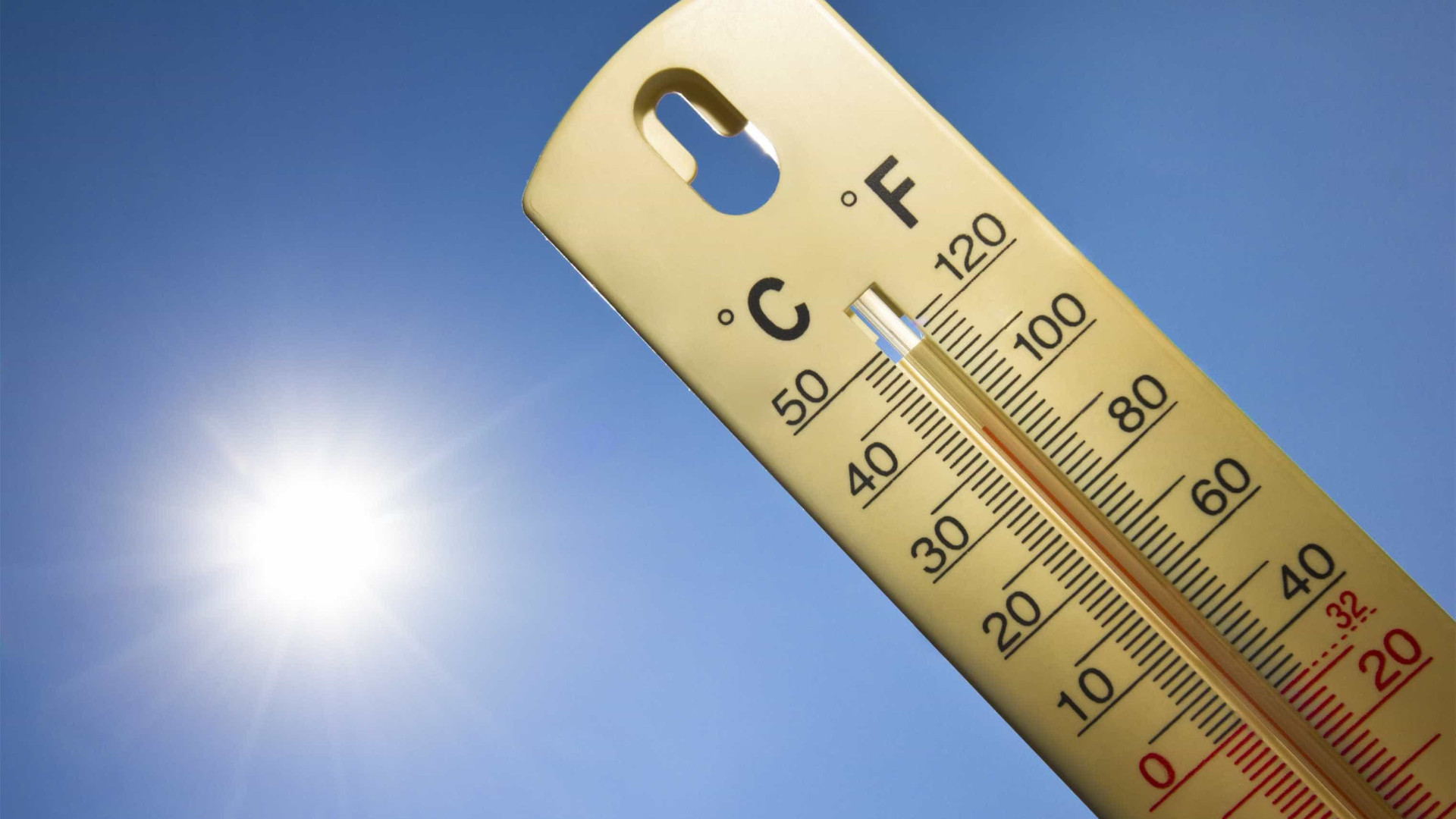 "Vamos continuar com calor". Temperaturas seguem a rondar os 30 graus