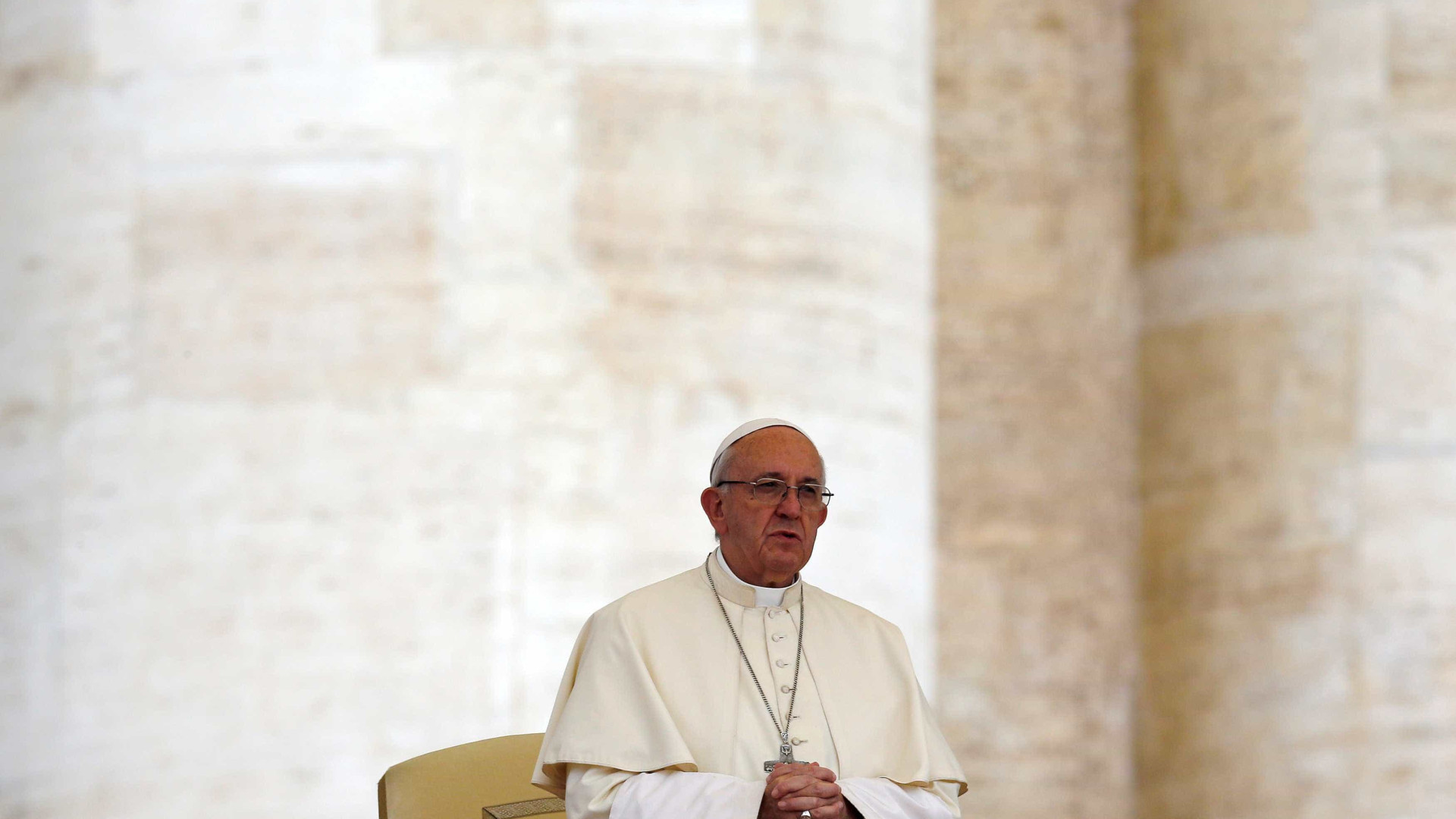 Papa Francisco critica separação de famílias na fronteira dos EUA
