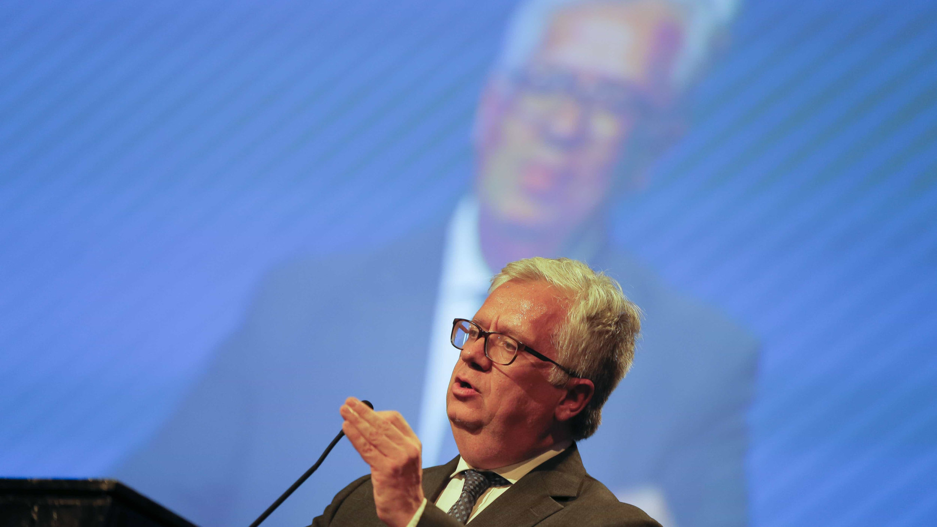 PSD quer ouvir ministro sobre arquivamento de auditoria no SEF