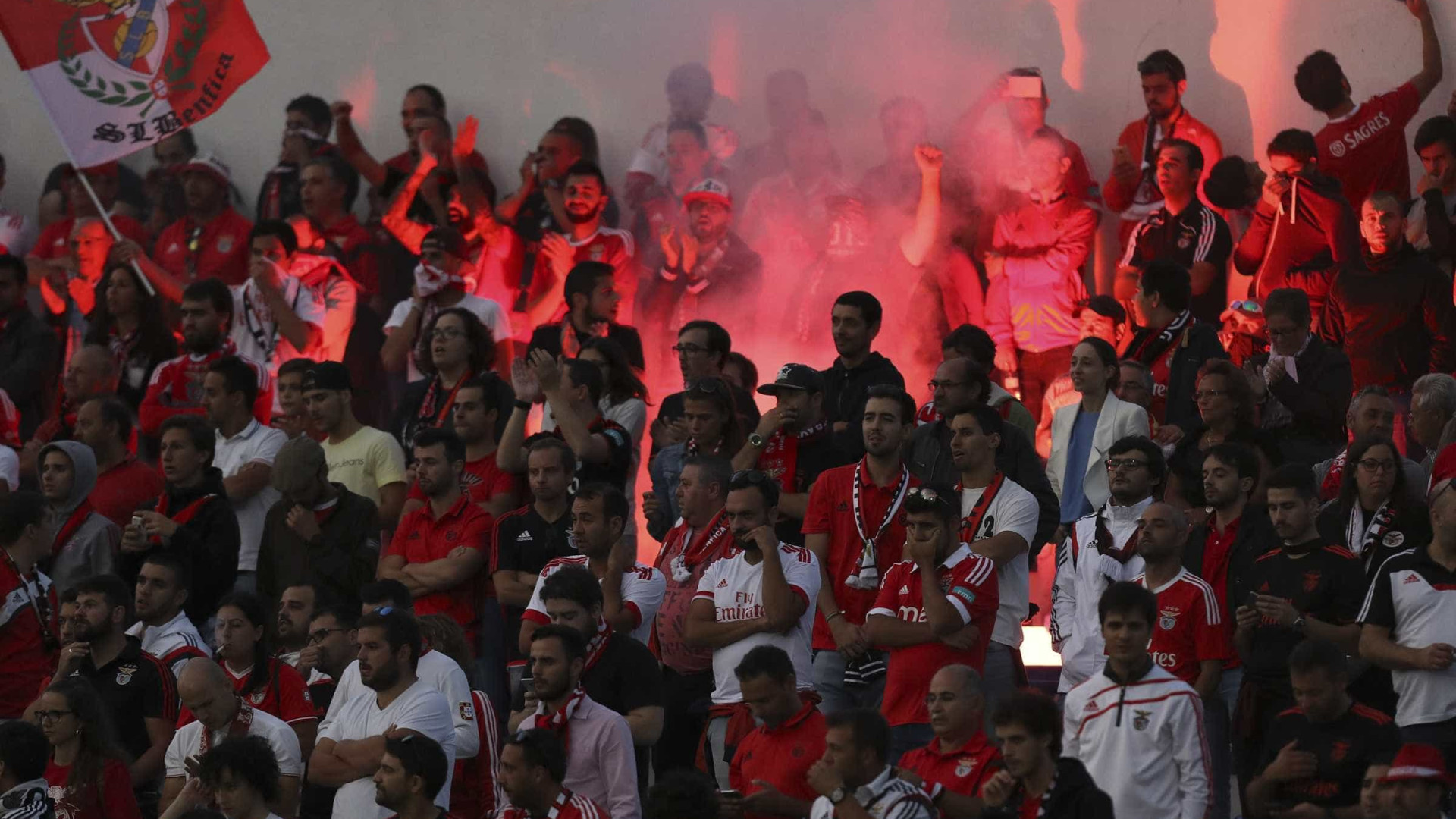 Benfica 'contra-ataca': "Face ao vazio, continuam a falar de nós"