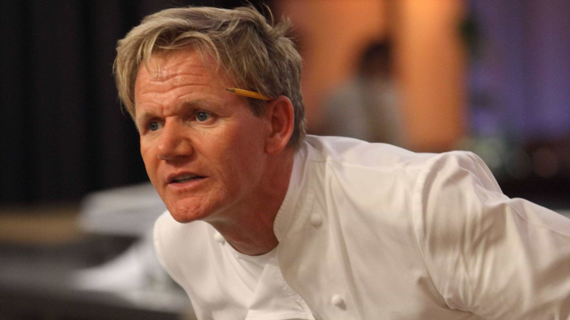 Após polémica, Gordon Ramsay dá oportunidade a dieta vegan